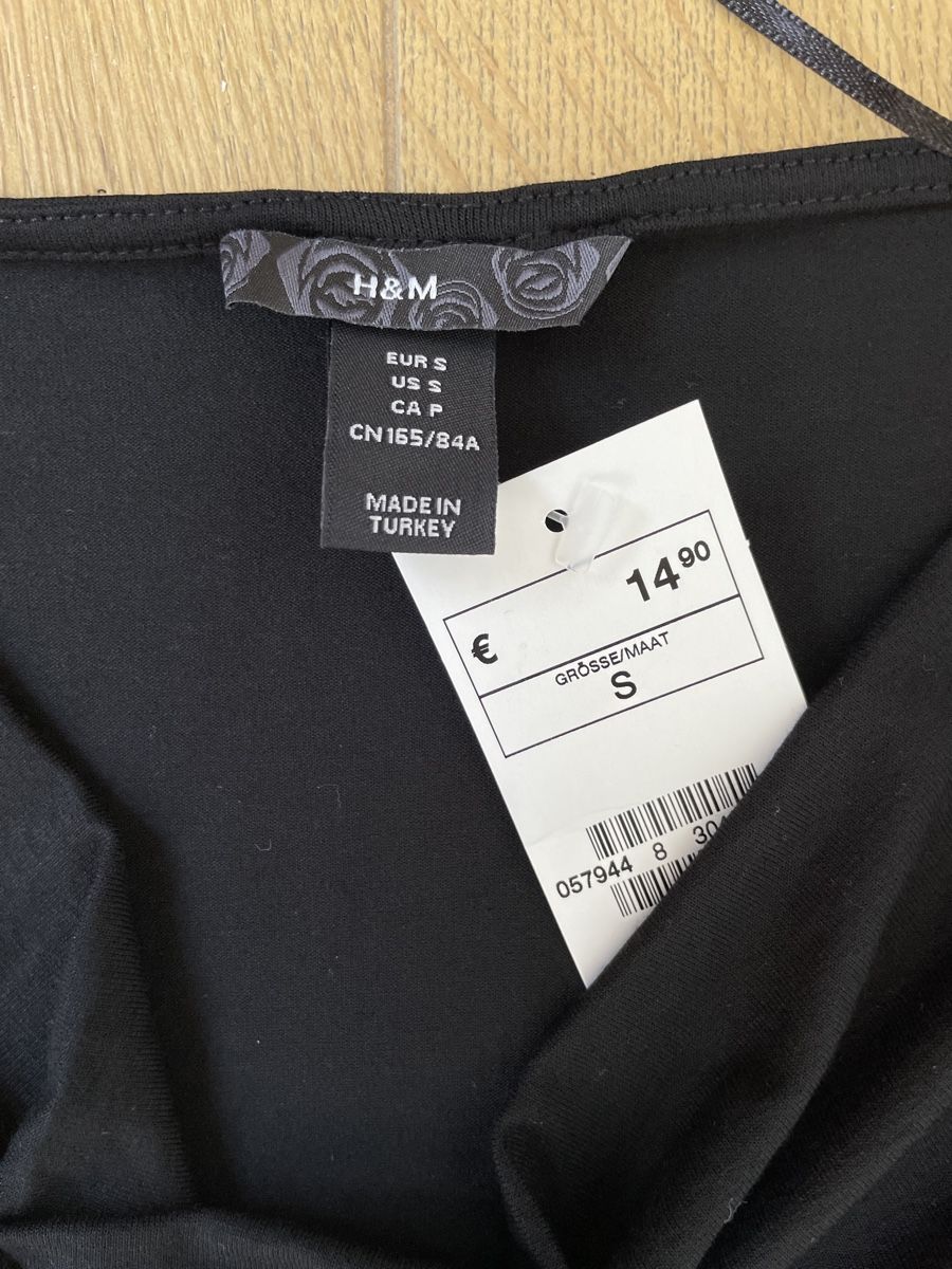 H&M T-shirt: Shirt mit Wasserfallen-Ausschnitt NEU – Nuovo e nell'imballaggio originale da Grenchen venduto da M_ina 4