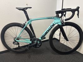 Bianchi Oltre XR3 - Perfektes Sommer Rennvelo! Gr. 55