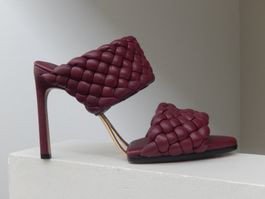 Orig. BOTTEGA VENETA Lido Mules, Gr. 38, NP 1'780.--