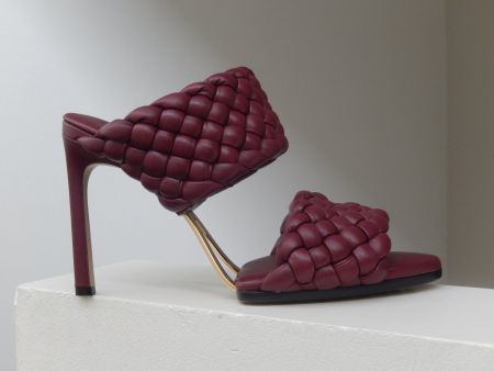 Orig. BOTTEGA VENETA Lido Mules, Gr. 38, NP 1'780.--
