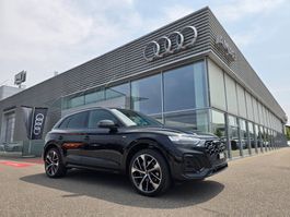 AUDI Q5 40 TDI S-Line quattro Black Edition