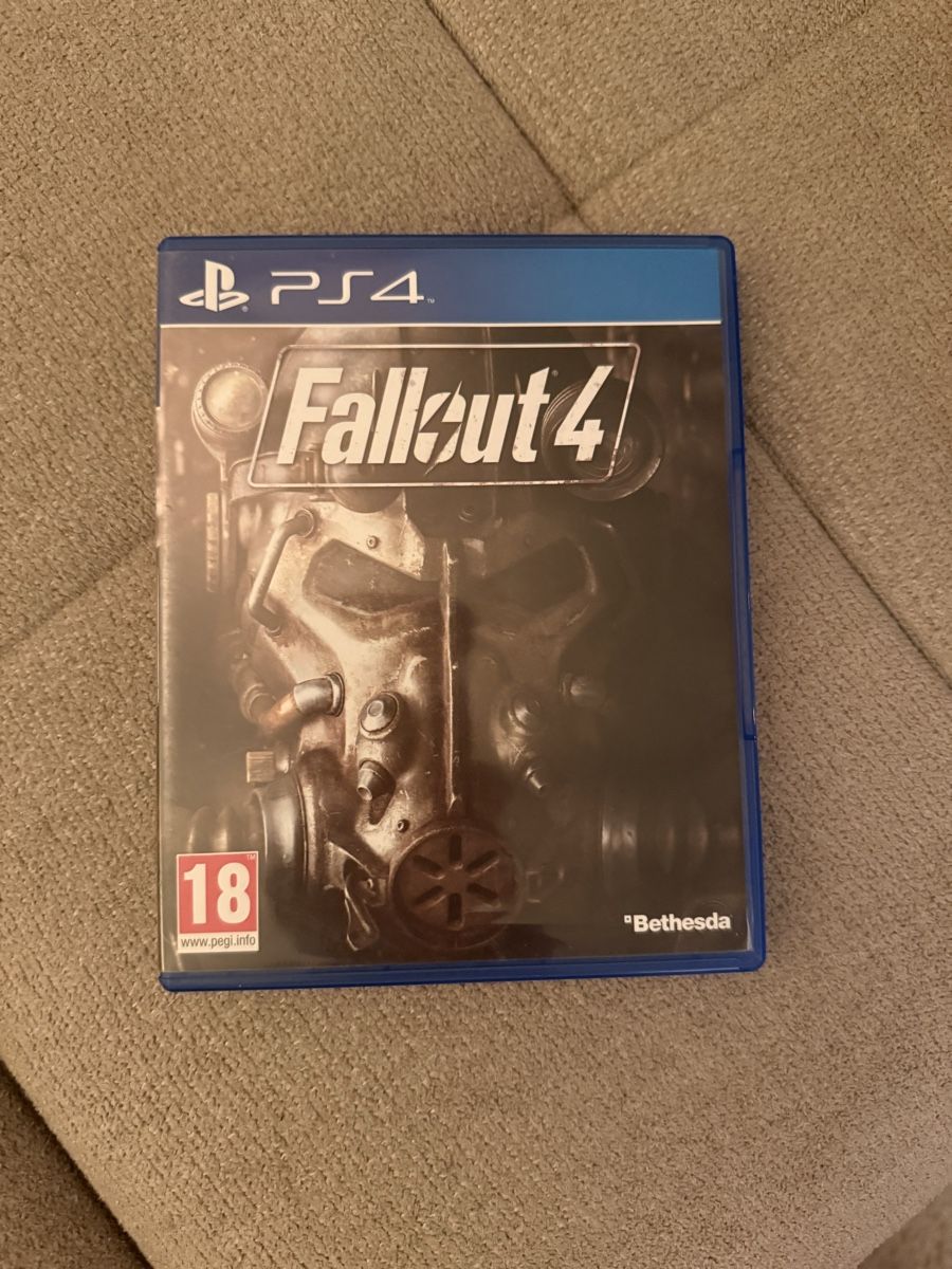 Giochi: Fallout 4 PS4 Game – Usato da Ermatingen venduto da Alina.W