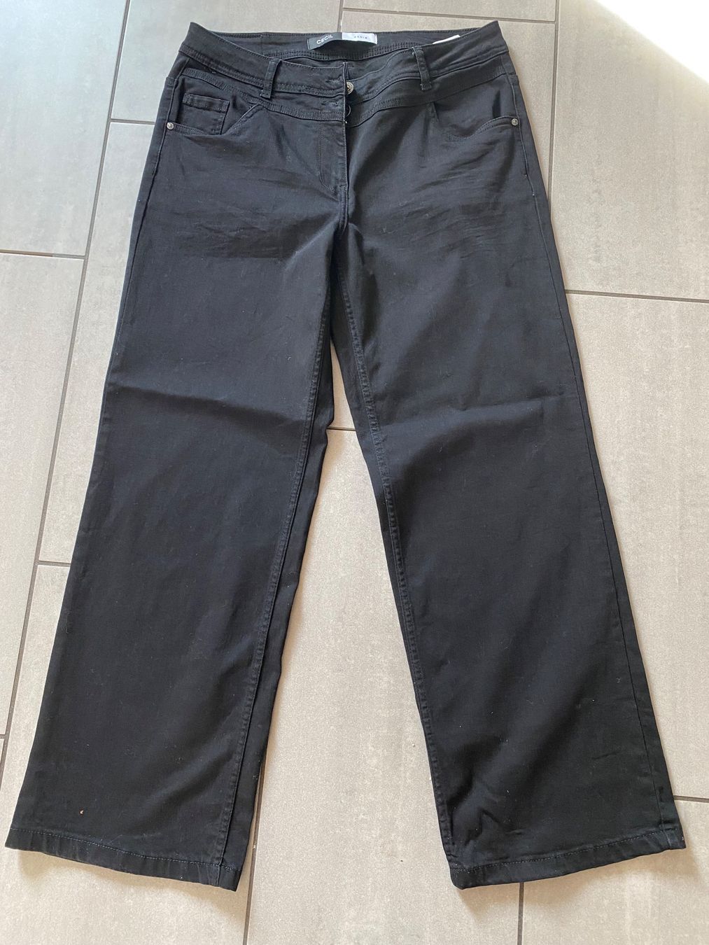 Cecil Jeans: Cecil Jeans Gr. 32/32 – Nuovo (secondo la descrizione) da Bleienbach venduto da Dbeno