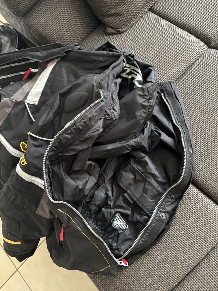 Giacche & Cappotti: Kinder Motorradjacke Grösse 158/164 – Usato da Rüti ZH venduto da Crystal_Bloom 3