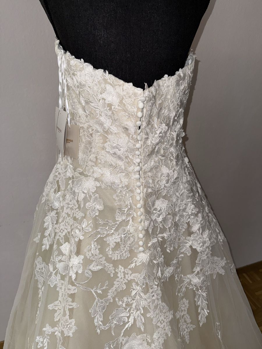 Pronovias Vestiti: Wunderschönes Brautkleid mit Spitze, Grösse 36/38 – Nuovo (secondo la descrizione) da Seuzach venduto da ade_7sjn 4