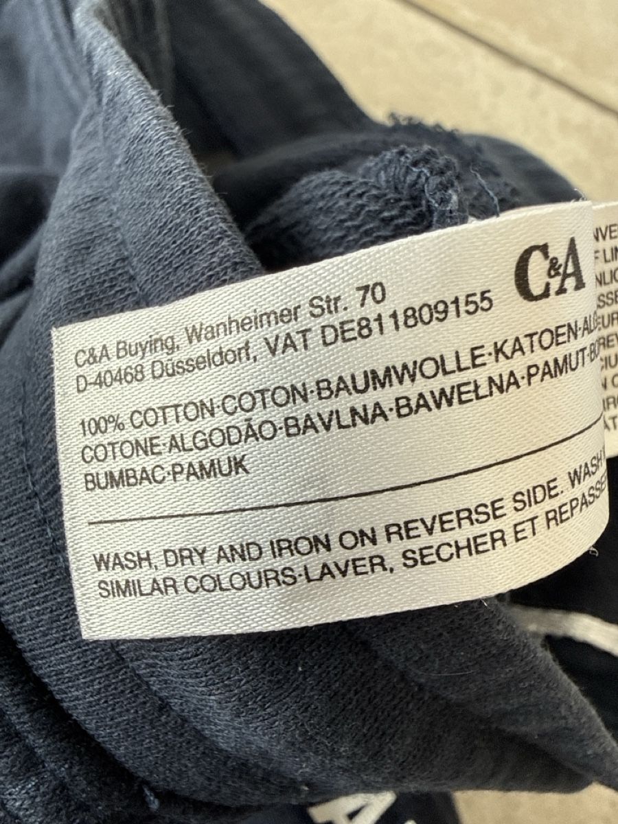 C&A Pantaloni: 2st.Short Gr.158 – Usato da Waltenschwil venduto da lina-04 3