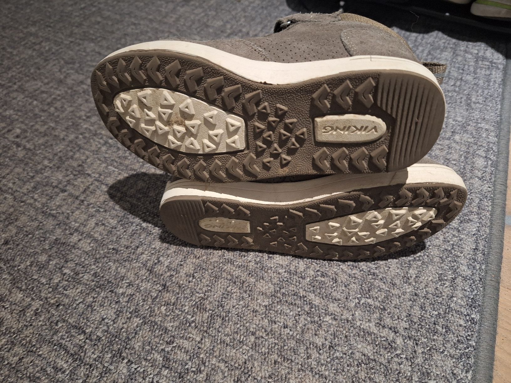 Viking Schuhe für Jungen: Winterschuhe Viking – Gebraucht aus Dällikon von Sonnenblume-111 1