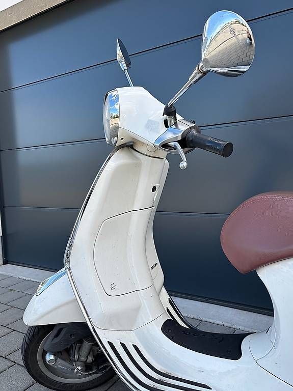 Scooter: Vespa Primavera 125 – Usato da Schönenberg TG venduto da san_8qw6 2