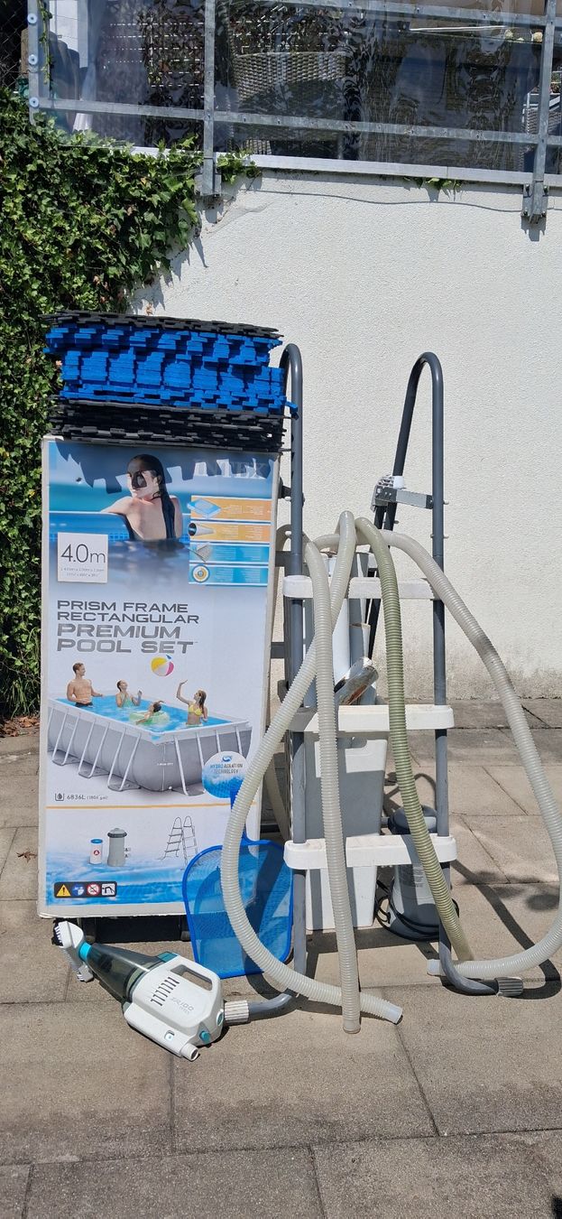 Intex Piscine: Intex Prism Frame Rectangular Pool Set 4 x 2 x 1 m – Usato da Innerthal venduto da Shaggy090871