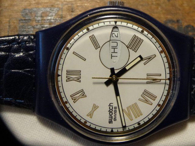 Swatch Montres: S-WATCH HERREN UHR,QUARTZ.SWISS MADE.DATE.TAG.LÄÜFT – D'occasion à zürich par ahmad01 7