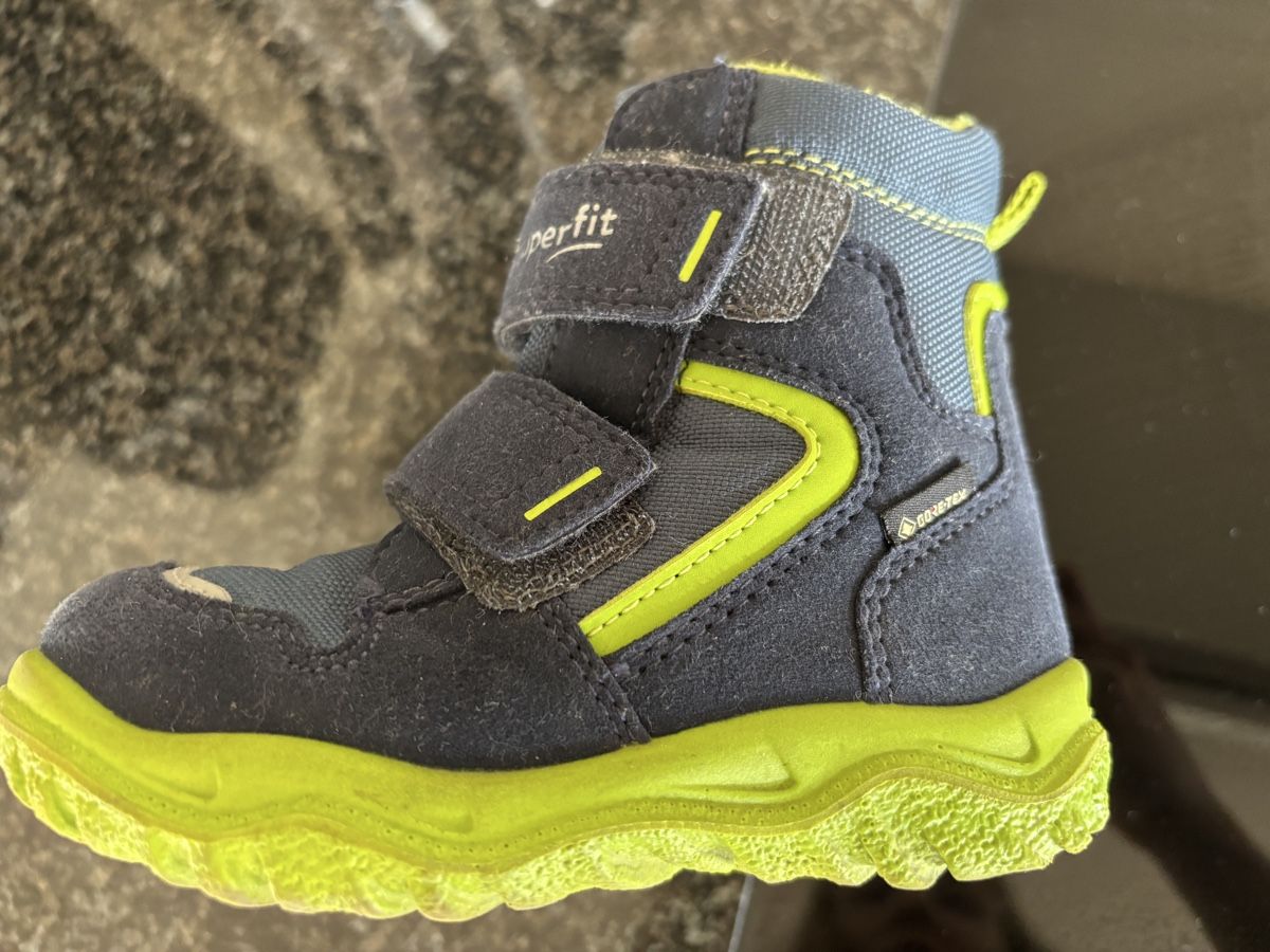 Superfit Scarpe per ragazzi: Superfit Kinderstiefel Gore-Tex Grösse 24 – Usato da Grosswangen venduto da Sunnyday35 2