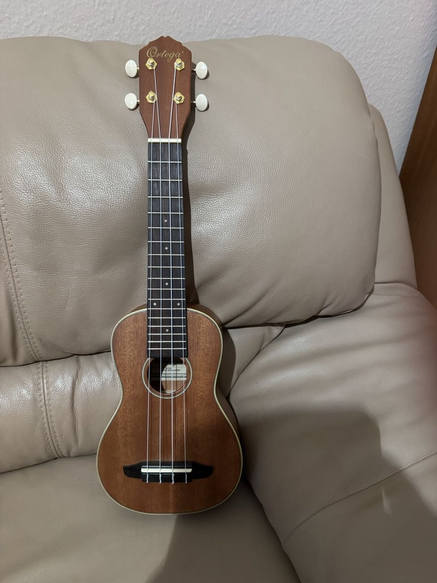 Strumenti musicali: Ortega RU10L sopran ukelele – Nuovo (secondo la descrizione) da Zunzgen venduto da milesdavis76