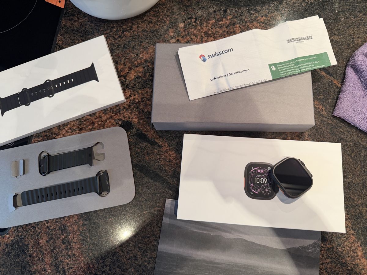 Apple Smartwatch: Apple Watch Ultra 3 49mm BTit. BIkOcean – Usato da Studen BE venduto da FLURIBOY1
