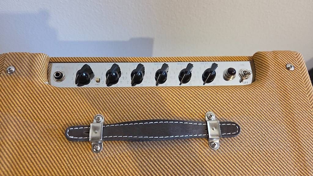 Fender Amplificateurs: Fender Blues Junior 112 Lacquered Tweed – D'occasion à Guntershausen par subaru-555 1