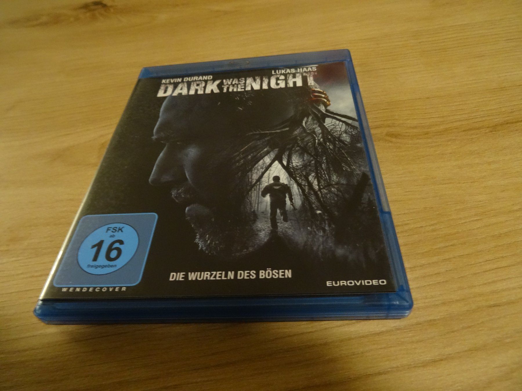Tutti i DVDs: Blu-ray: Dark was the Night - Horror – Usato da Olten venduto da Disc-Verkauf