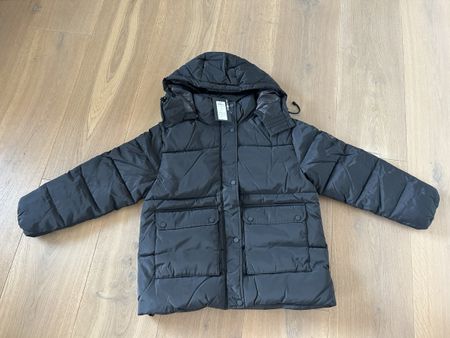 Only Steppjacke schwarz Damen Grösse xs Neupreis ca. 75 chf
