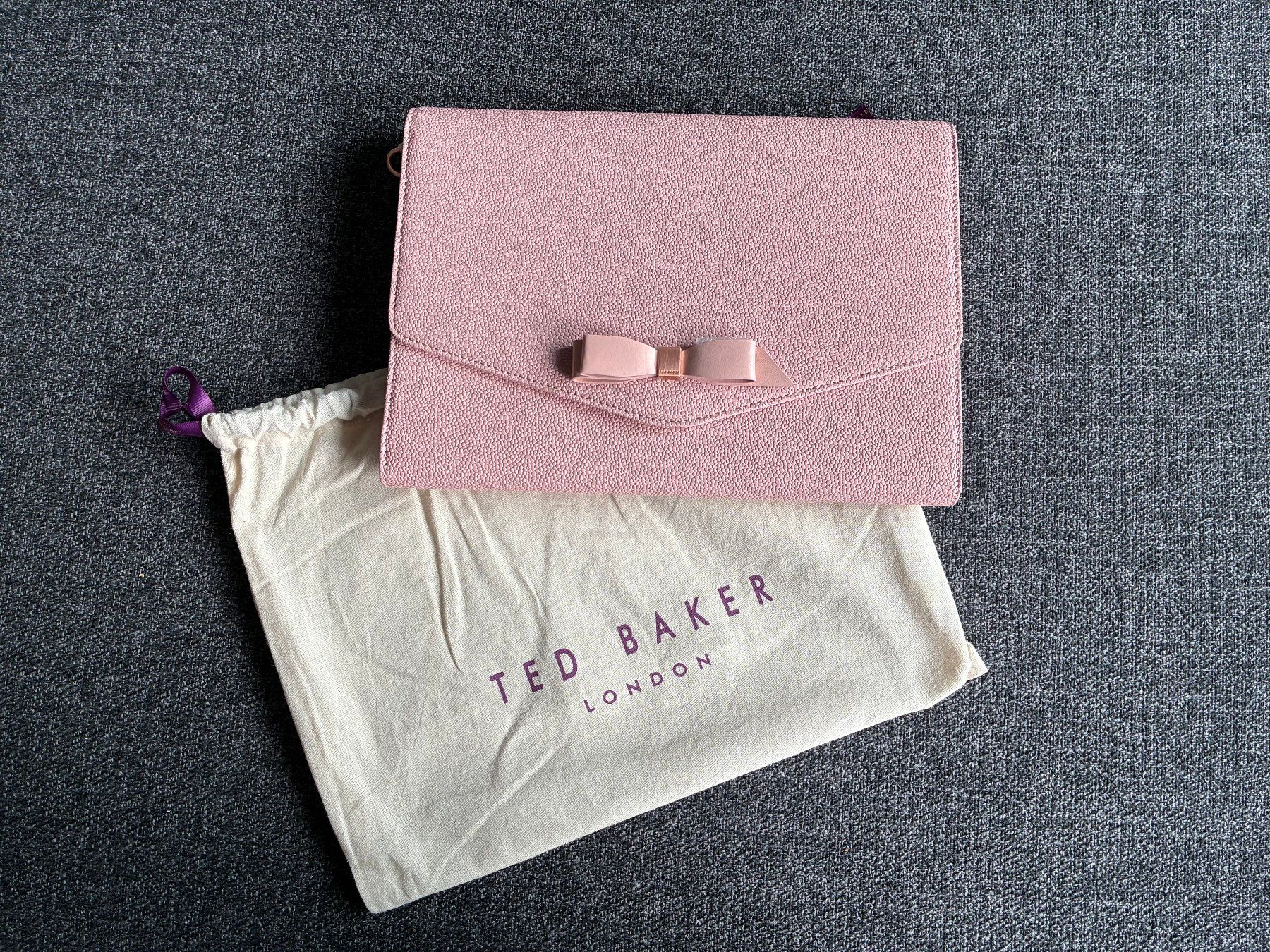 Ted Baker Borse da donna: Ted Baker Pochette, neu, pink – Nuovo (secondo la descrizione) da Basel venduto da h4w_h5bq