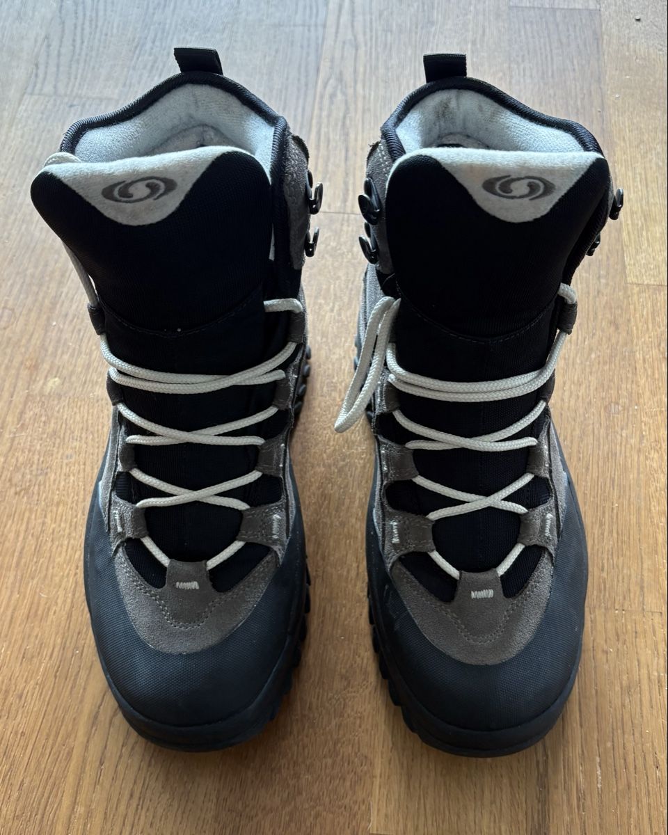 Salomon Scarpe da donna: Wanderschuhe Salomon Damen Grösse 38,5 – Usato da Staffelbach venduto da rc-larossa