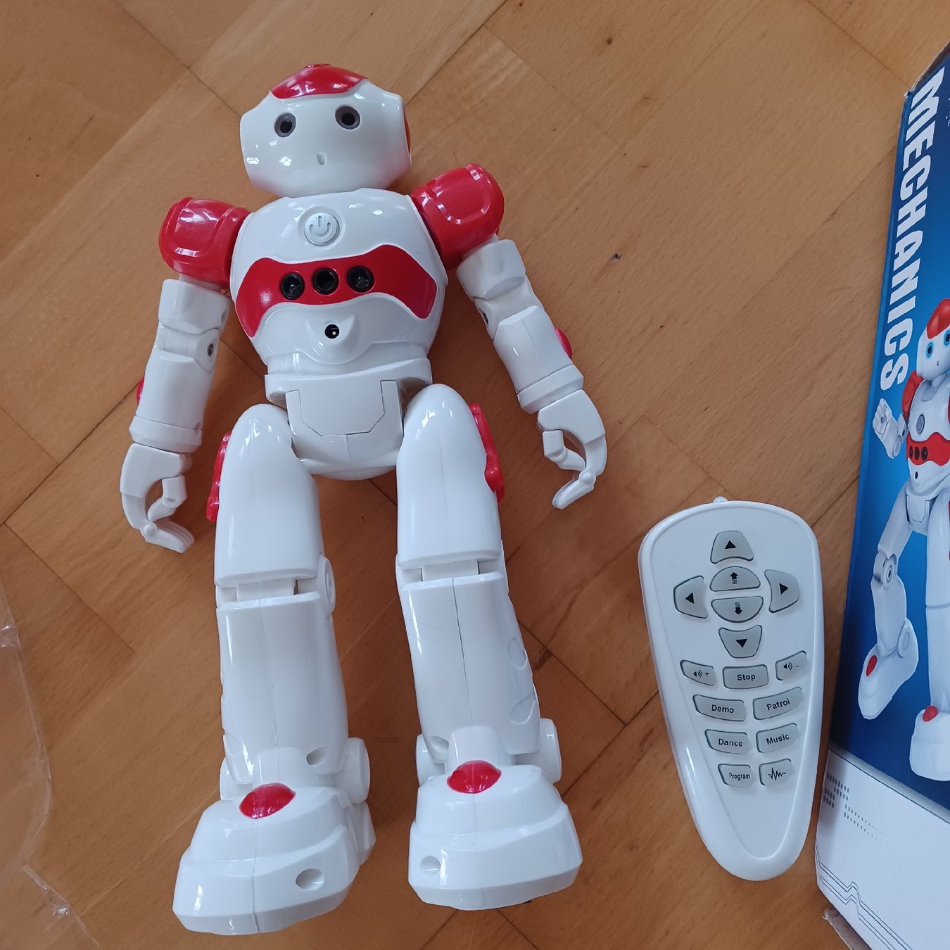 Statuette: Roboter mit Fernbedienung , Roboter Mechanic – Nuovo e nell'imballaggio originale da Waldkirch venduto da Fantasia-101