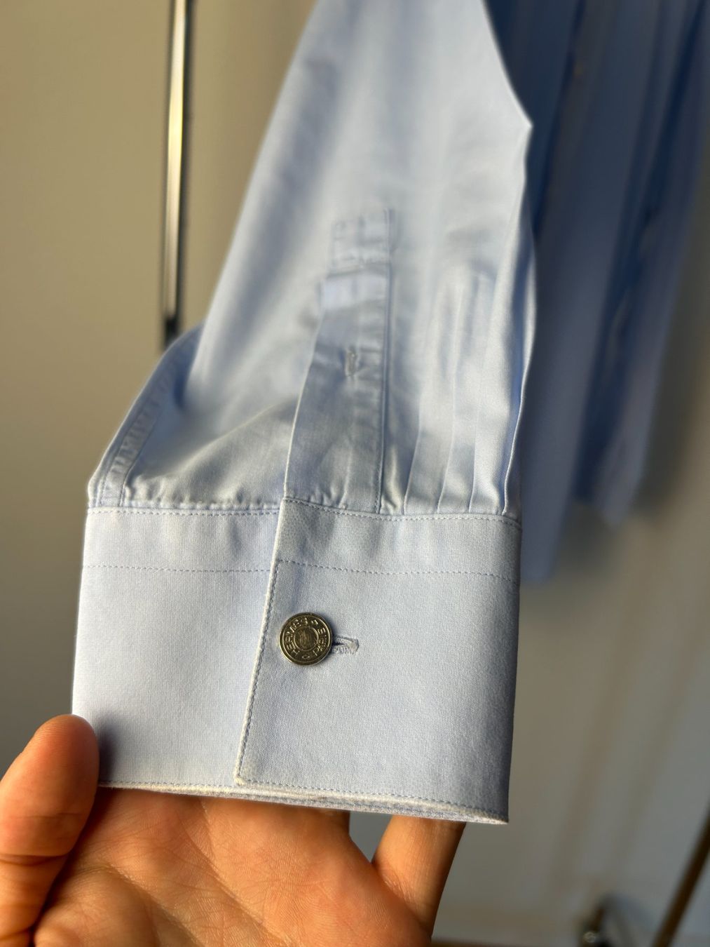 Hermès Hemden: Hermès Light Blue Button Up Shirt – Gebraucht aus Bern von kurtikobolt74 3