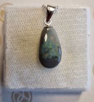 Pendentif Opale Noire & Argent 925 - Élégance Naturelle