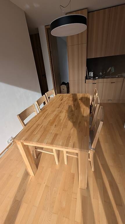 Set di tavolo e panche: Esstisch mit 6 Stühlen – Usato da Buchs SG venduto da dro_7w5q 3