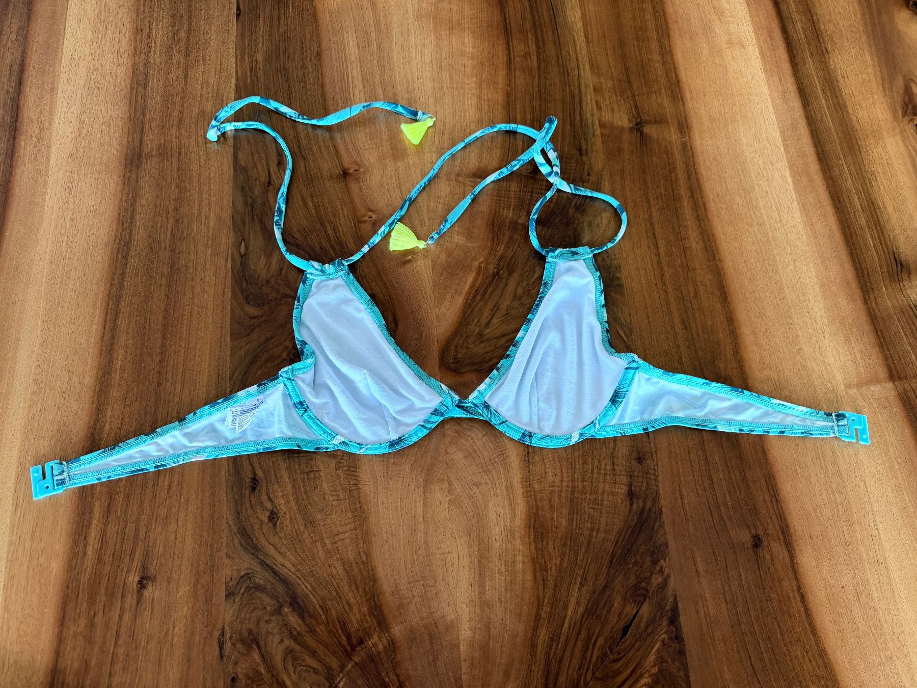 Esprit Costumi da bagno & Bikini: Bikini, Esprit, Oberteil Grösse 38B, Hose Grösse 40 – Usato da Haslen AI venduto da s176 2