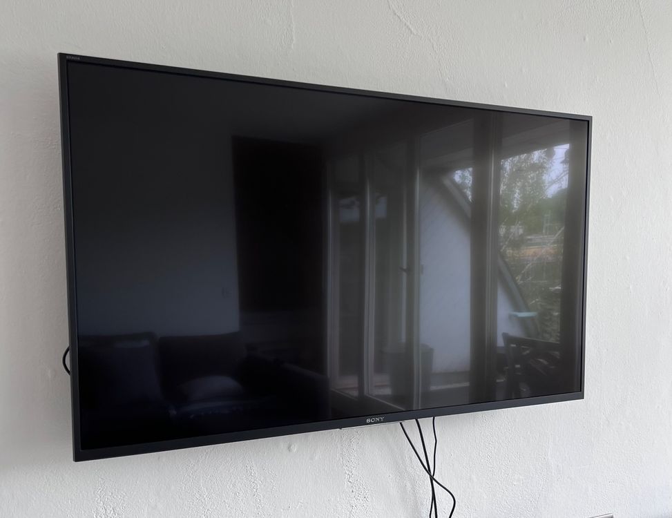 Sony Bravia TV inkl. Wandhalterung Kaufen auf Ricardo