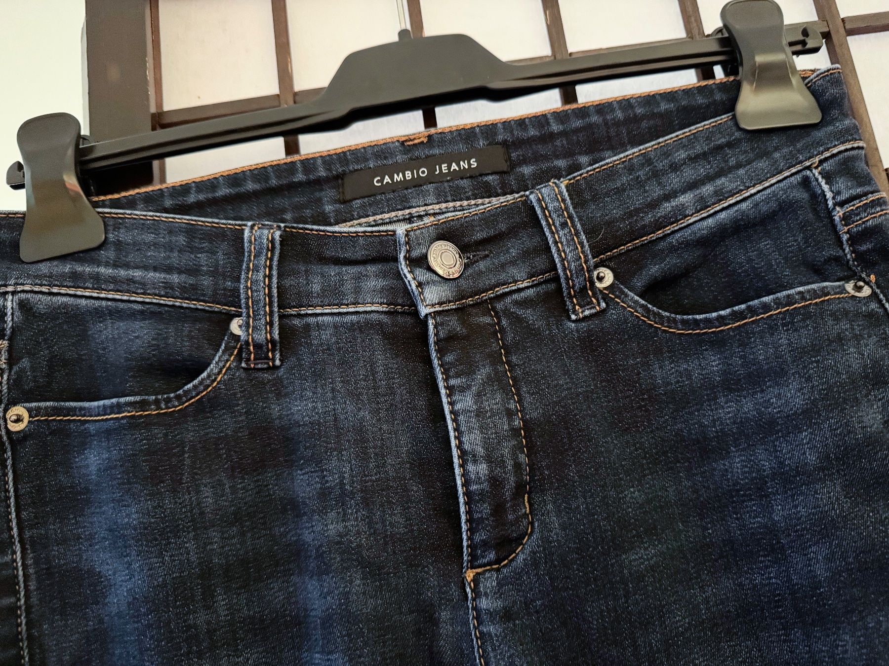 Cambio Jeans: CAMBIO JEANS – Usato da Zürich venduto da gregart 3