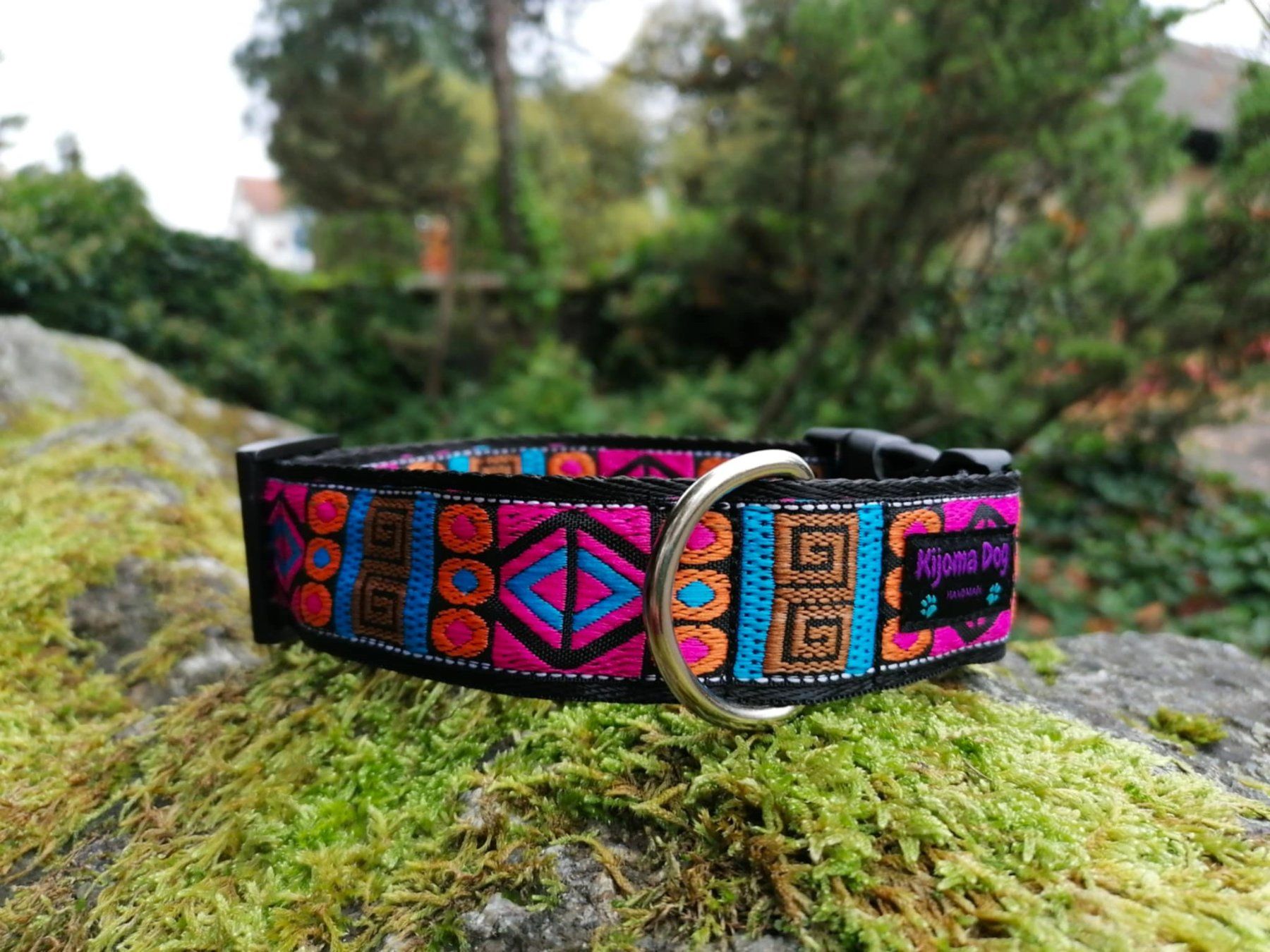 Guinzagli & Collari: Hundehalsband 3.2cm "Azana" handgemacht – Nuovo e nell'imballaggio originale da Grenchen venduto da KijomaDog 2
