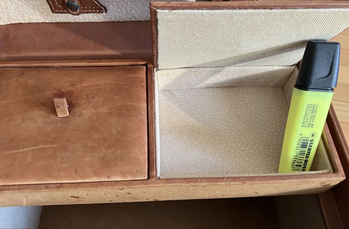 Valigie: Leder Pollini Beauty Case – Usato da Winterthur venduto da RoMaLitto 2