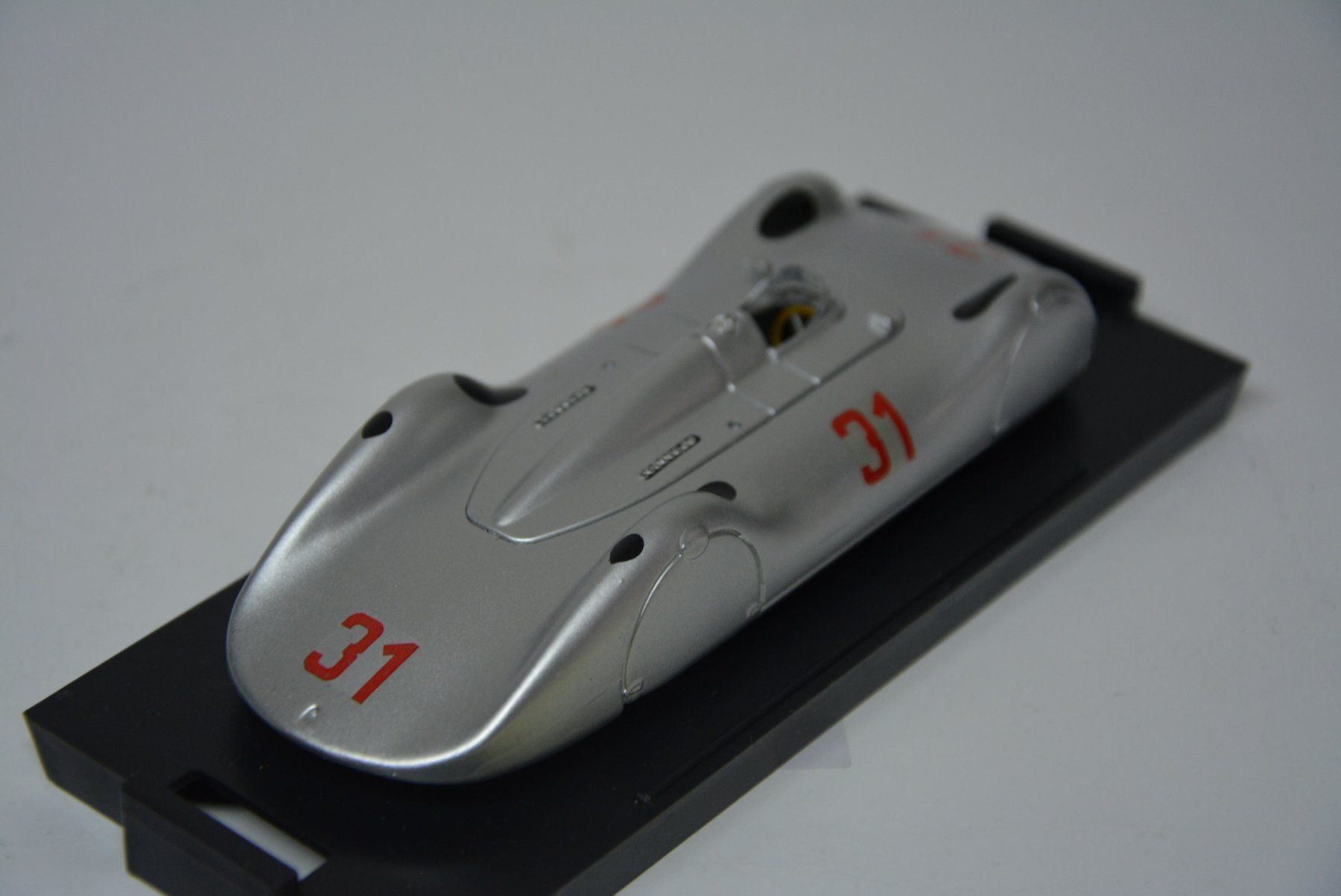Audi Modellautos: Auto Union Tipo C Streamline #31 1937 ,  Brumm , 1:43 – Neu und originalverpackt aus Goldach von Feivel9 7