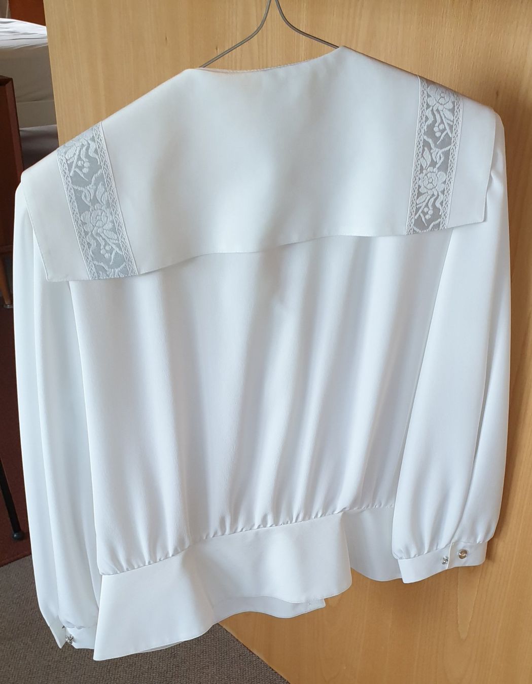 Camicette: Bluse weiss, 100 % Polyester – Nuovo (secondo la descrizione) da Mörschwil venduto da ren_8wdm 1