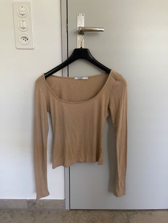 NA-KD Oberteil Beige