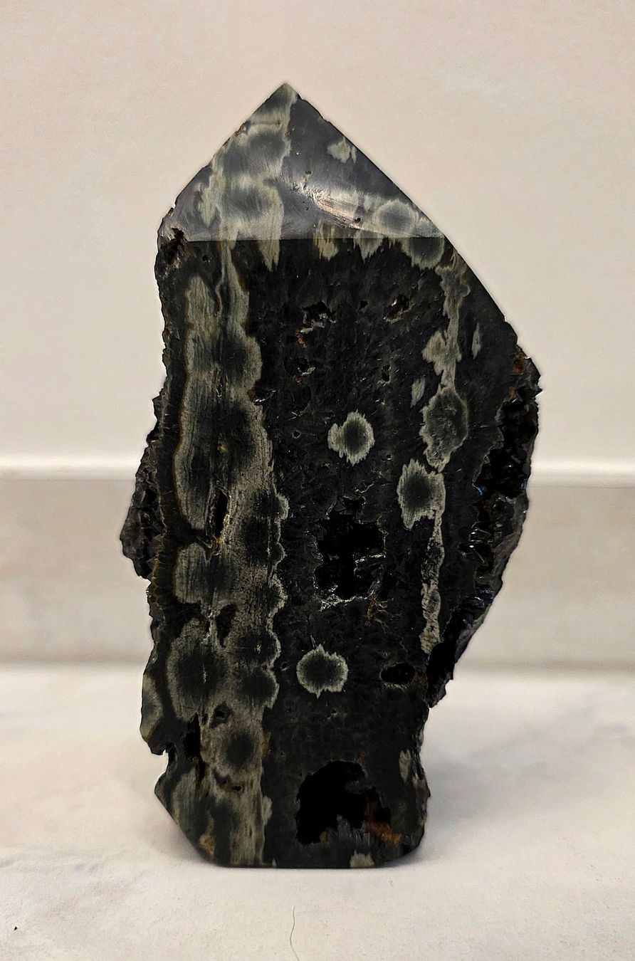 Minerali & Pietre curative: Top Regenwaldjaspis Obelisk 637g – Nuovo e nell'imballaggio originale da Matzingen venduto da Shay_Crystalz 3