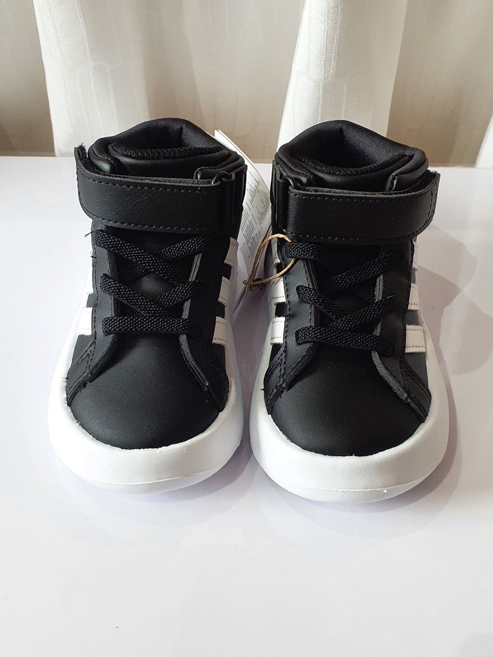 Adidas Schuhe für Jungen: Gr. 22 - Adidas Kinderschuhe, Neu – Neu und originalverpackt aus Nürensdorf von SunshineKinderschuhe 2