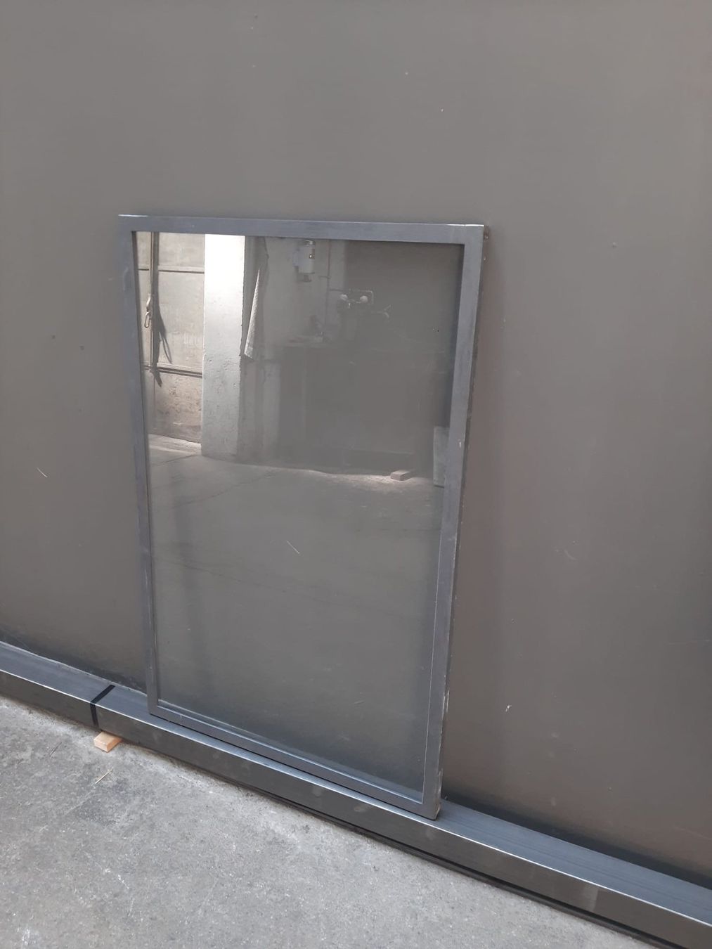 Porte: Schiebetür Glas/Metall – Usato da Liebefeld venduto da Gnews 5