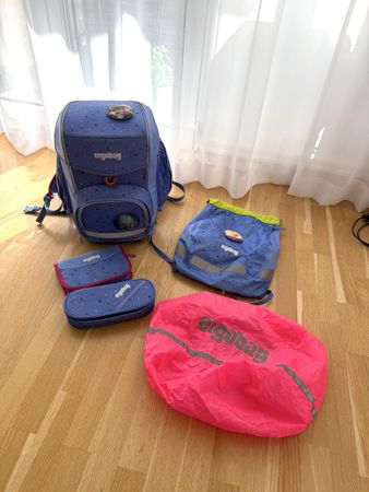 Ergobag Set Schulranzen mit Zubehör top Zustand