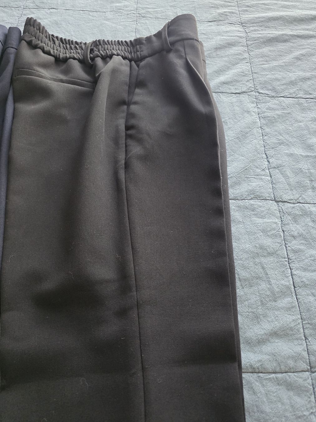 Lotti di vestiti: Hosenpaket – Nuovo (secondo la descrizione) da Rüti ZH venduto da car_gl78 1