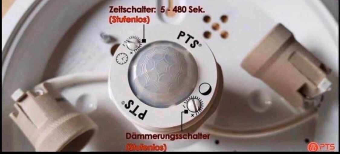 Lampadari & plafoniere: Deckenleuchte mit Bewegungsmelder – Nuovo e nell'imballaggio originale da Frauenfeld venduto da berk39 2