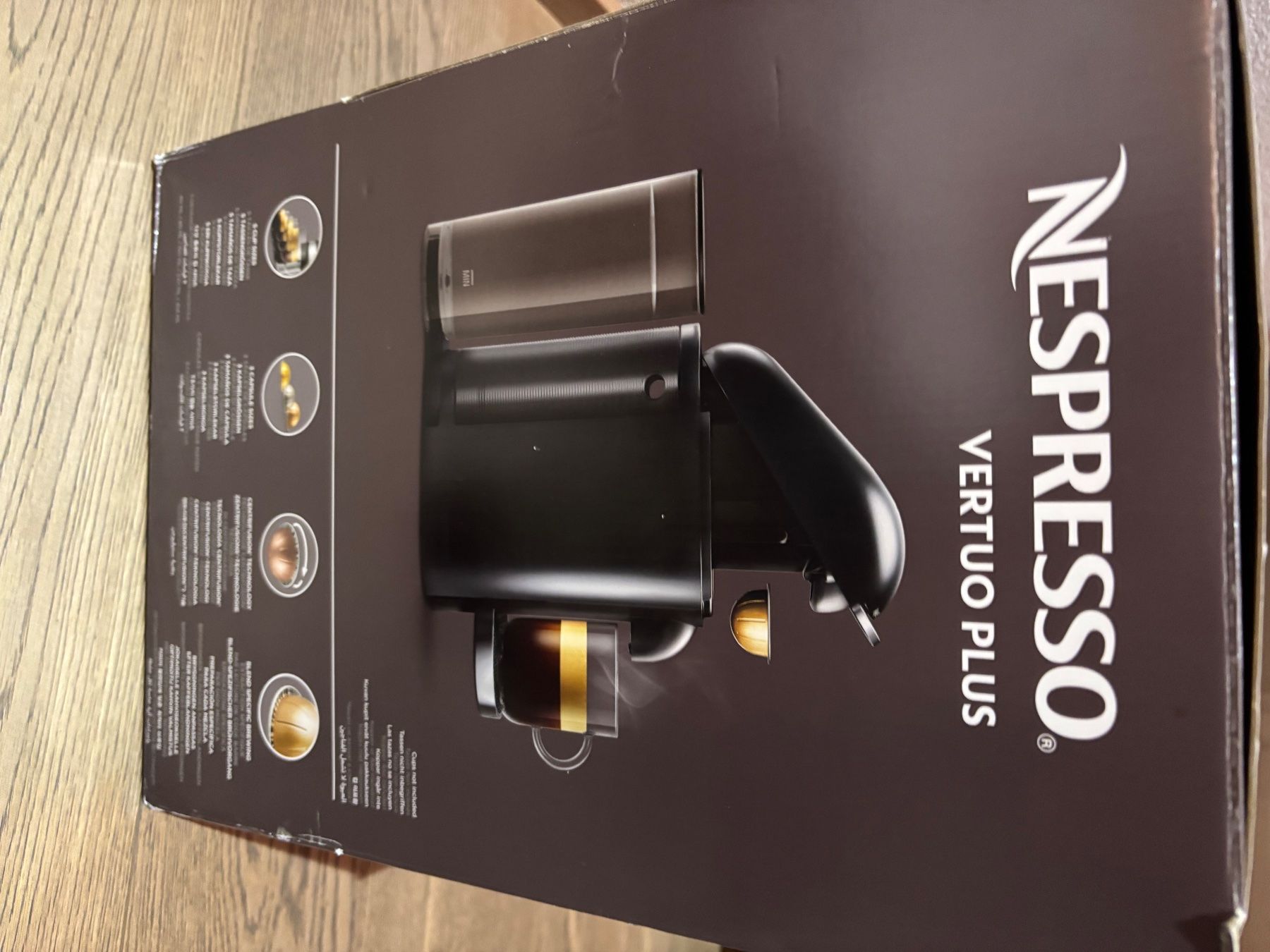 Nespresso Macchine per caffè & Macchine per espresso: Nespresso vertuo plus machine à café noire – Usato da Le Landeron venduto da maamc 1
