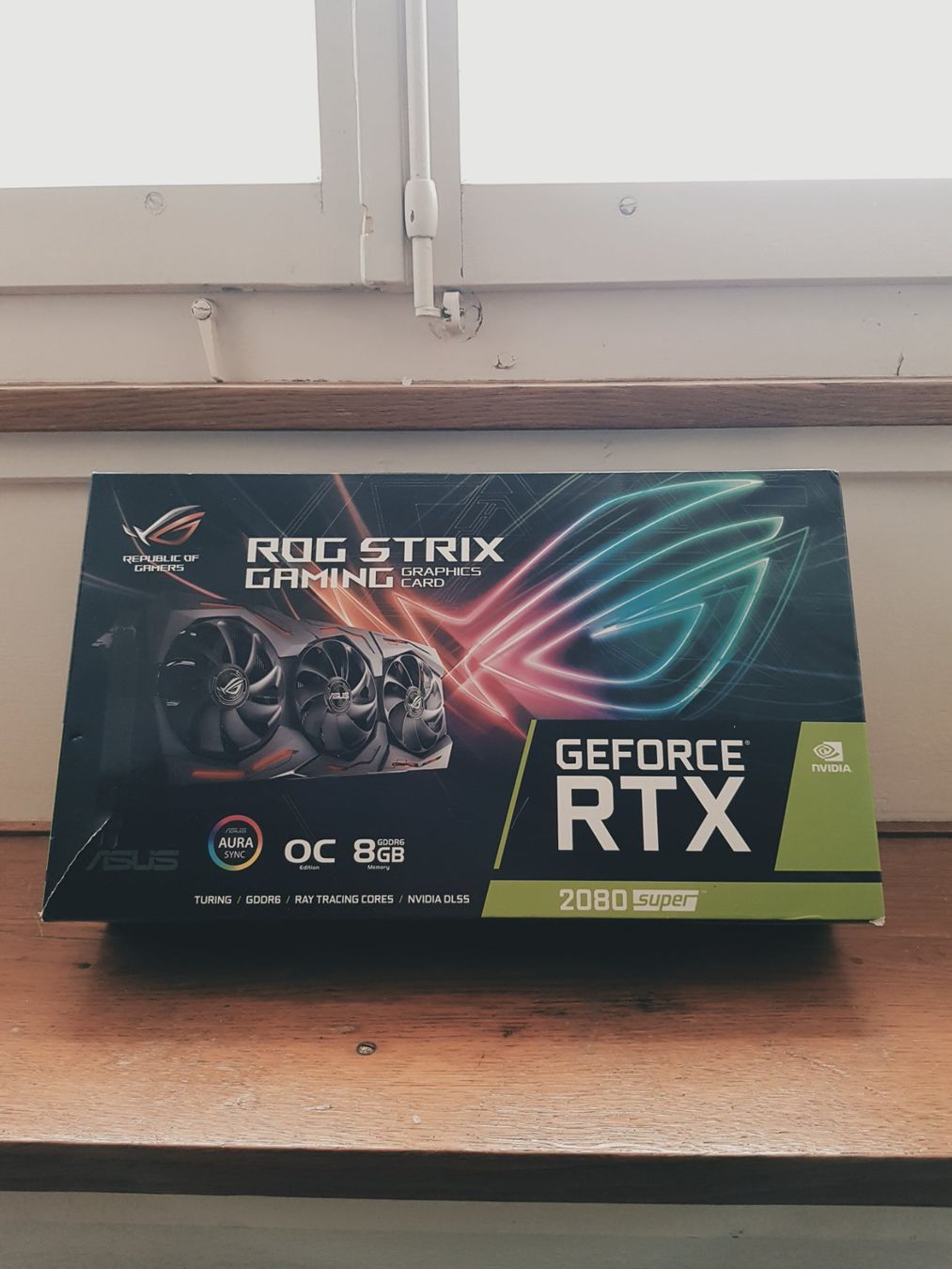 Nvidia Schede grafiche: RTX 2080 SUPER ROG STRIX OC 8GB – Usato da Hauterive NE venduto da Le_Photographe