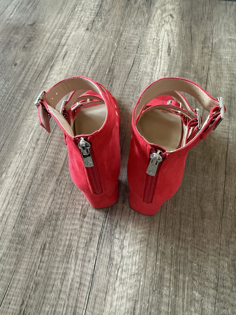 Scarpe da donna: Schaftsandaletten – Nuovo (secondo la descrizione) da Sigriswil venduto da ck56 3