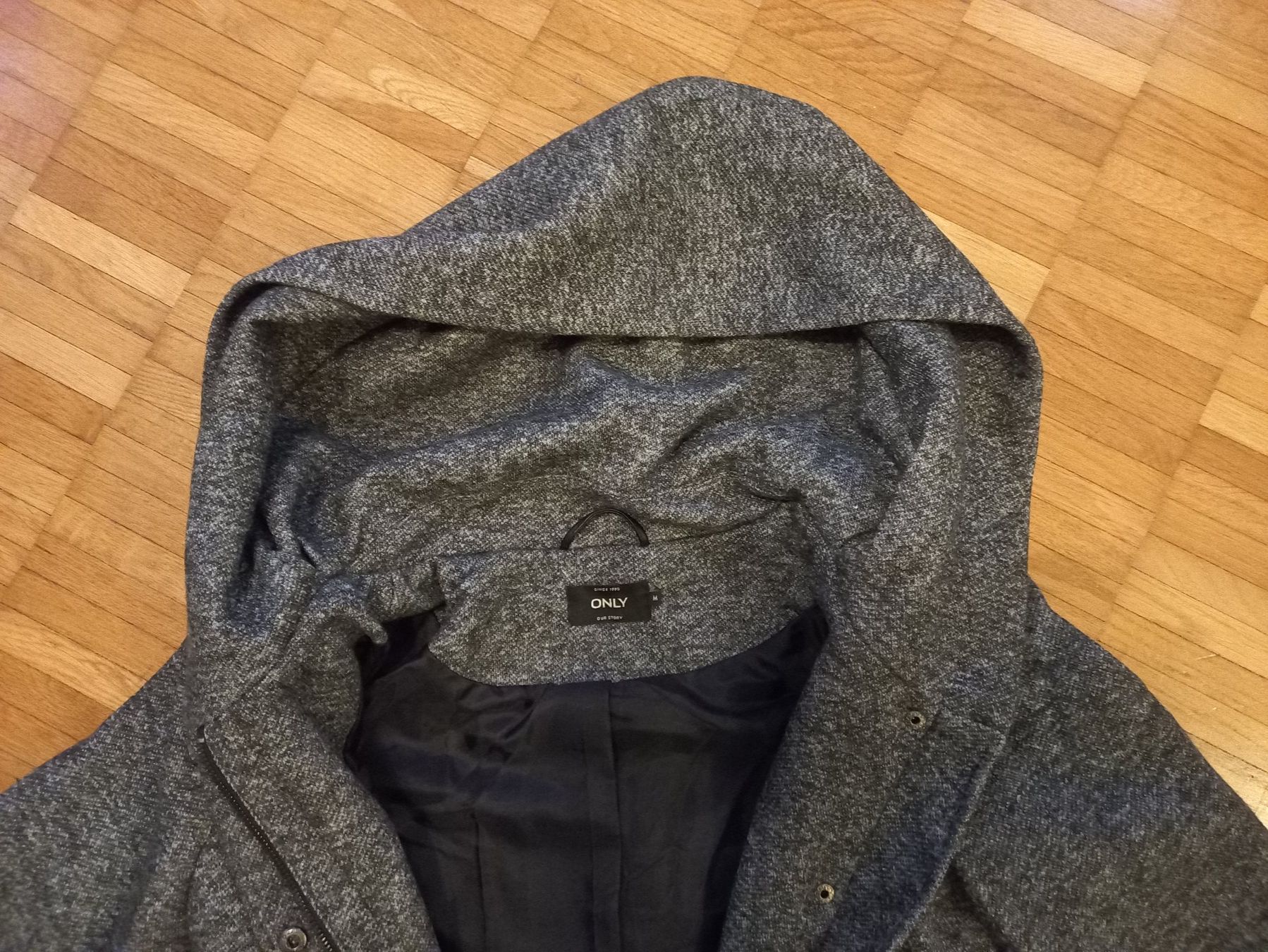 Only Cappotti: Wintermantel – Usato da Rüti ZH venduto da sze_h65d 1