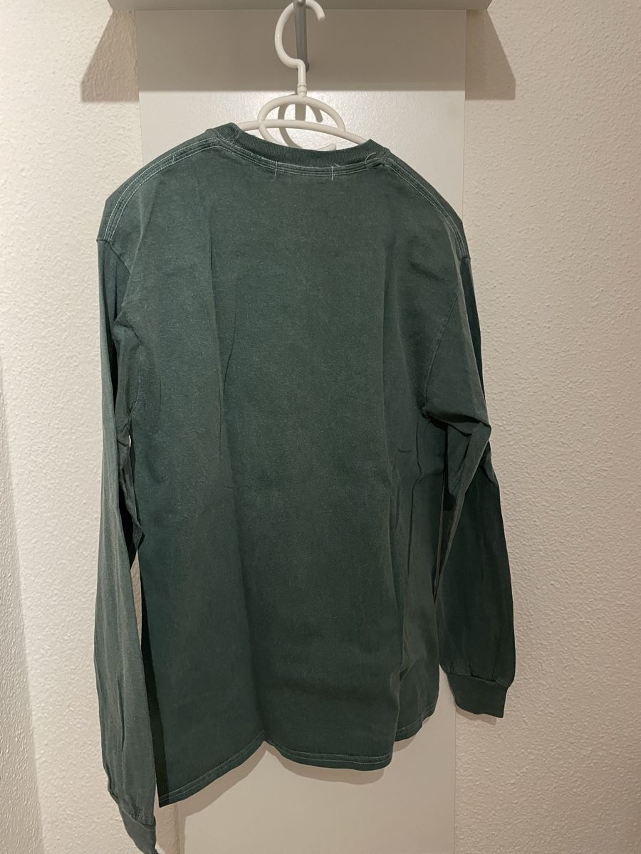 T-shirts: Mennace Longsleeve – D'occasion à Jona par Nanuksiglu 1