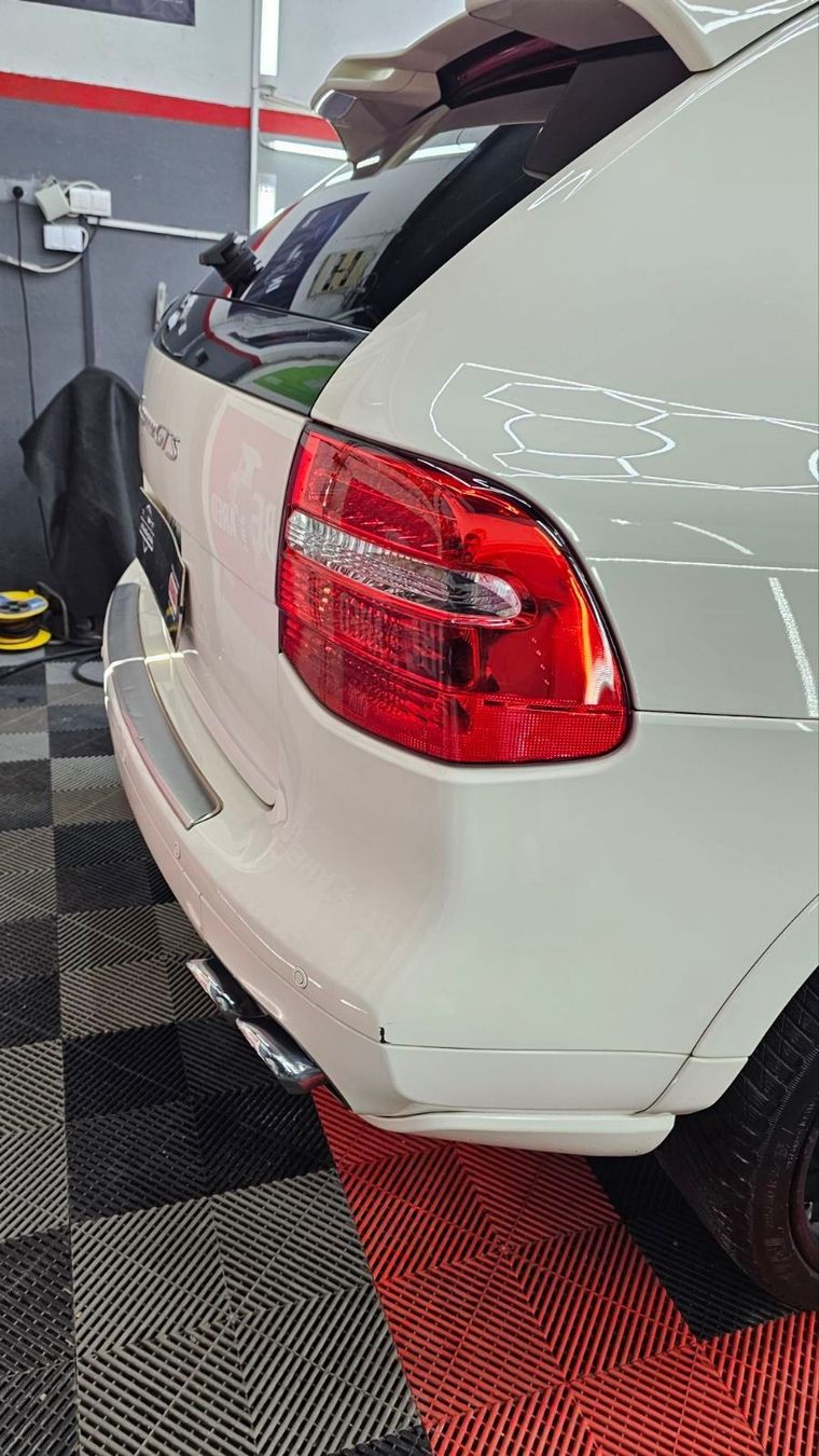 Porsche Automobili: Porsche Cayenne GTS WEISS – Usato da Merlischachen venduto da simplestuff123 2