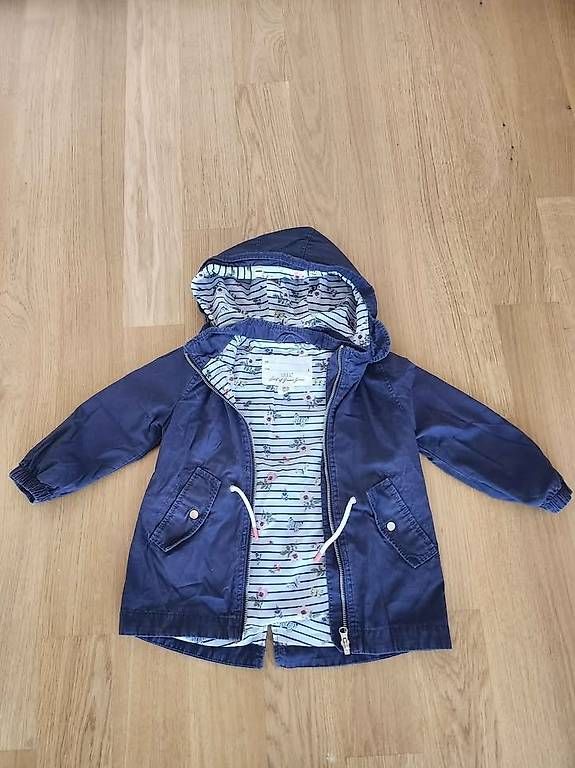 Jacken & Mäntel: Übergangsjacke in Grösse 104 – Gebraucht aus Winterthur von kyubi 2