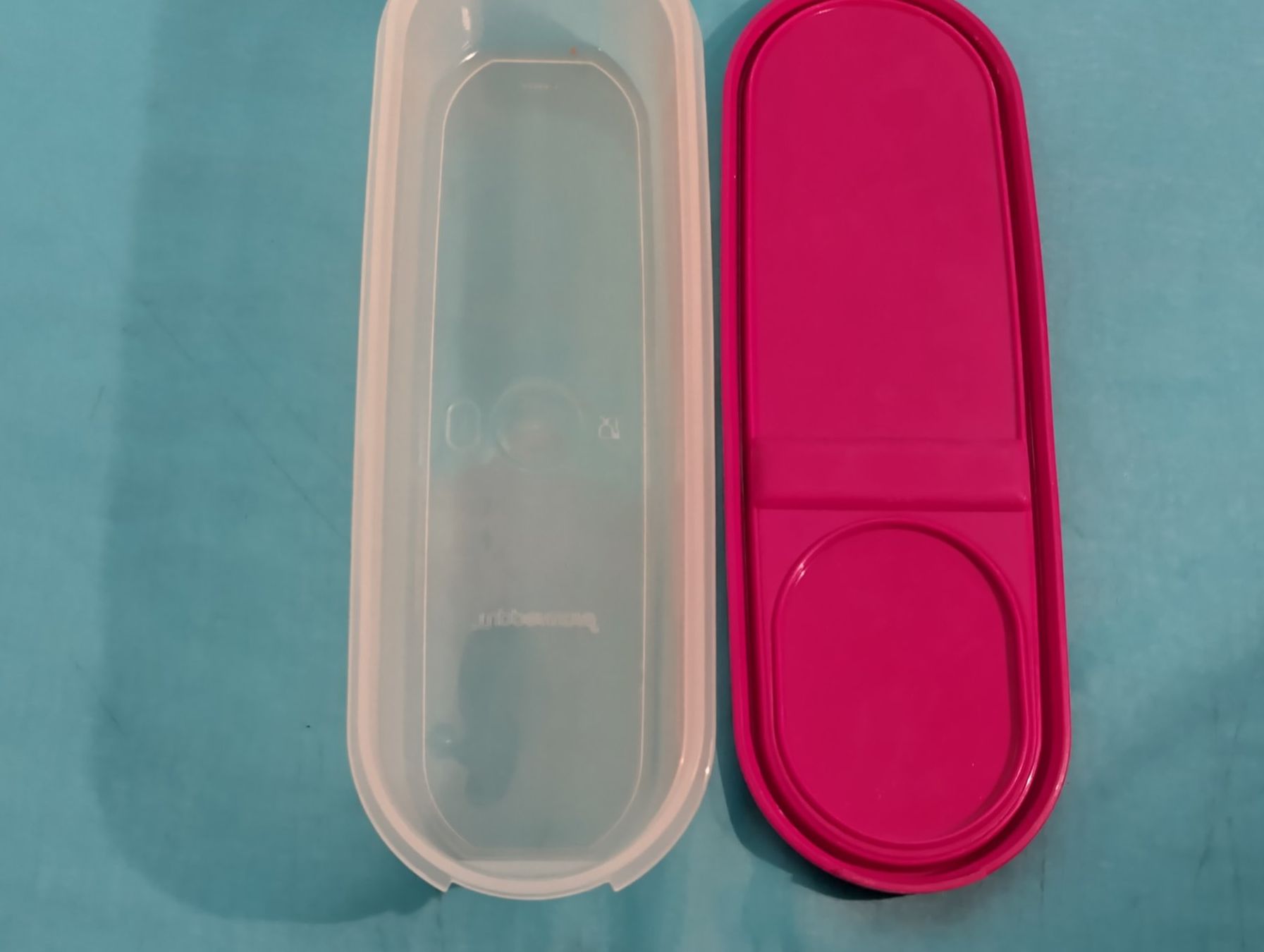 Tupperware Contenitori & Simili: Frischebox Tupperware , Deckel mit separatem Deckel, weinrot – Usato da Bellach venduto da JingleCherry 4