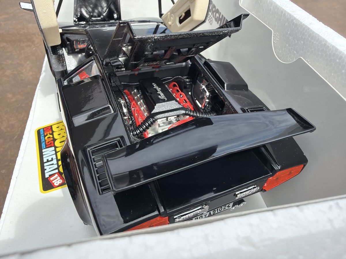 Bburago Voitures modèles: Lamborghini Countach schwarz - 1/18 - Bburago – Neuf avec emballage d'origine à Wolfwil par Rolex1 3