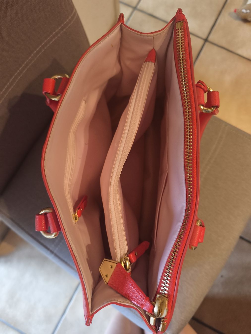 Victoria's Secret Borse: Victoria's Secret Handtasche rot – Usato da Subingen venduto da MZubi 2